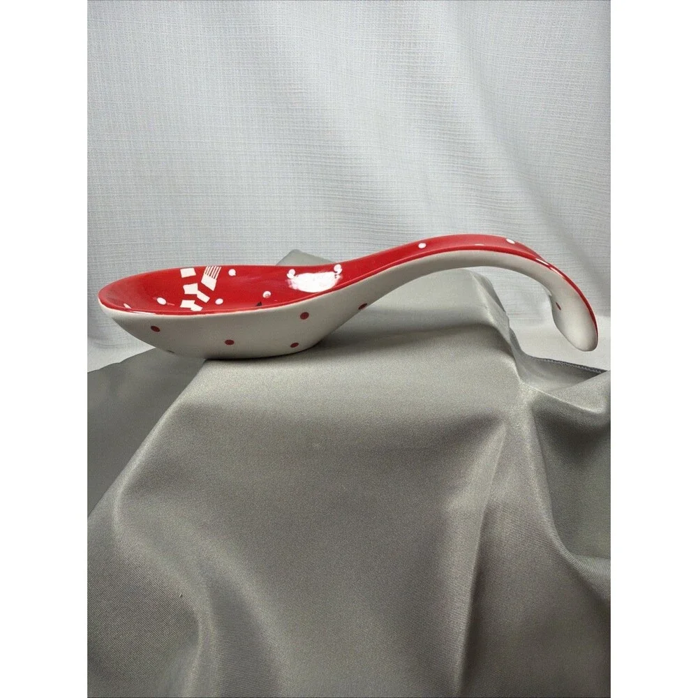 Spectrum Designz Penguin Spoon Rest Holiday Red White Polka Dot Ceramic IceSkate